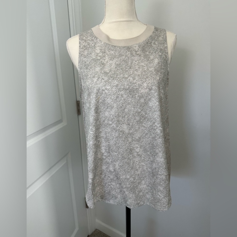 Athleta sleeveless blouse